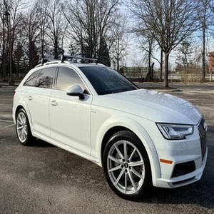 SUPER 2017 AU-DI A4 AL-LRO-AD QU-AT-TRO PRESTIGE TURBO 4-CILINDROS AWD TRANSMISIÓN AUTOMÁTICA - Product Image 1