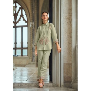 ชุดเสื้อผ้าสำหรับชาวอินเดียและปากีสถานชุดทำจากผ้าวิสคอสพีวี - Product Image 1