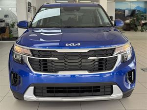 AUTO USATA DI ALTA PRESTAZIONE: Kia Seltos LX 2.0P SUV 2025, Pronta per la Spedizione in Tutto il Mondo - Product Image 1