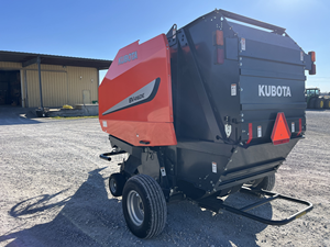 Quality Performance Kubota BV4160 Hydraulic Hay <b>Baler</b> BV4160E Straw Rice Husk Grass Round hay Straw <b>Baler</b> Perfect Condition - Product Image 6