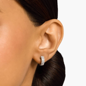 Pendientes de aro de doble fila de oro amarillo de 10 quilates atemporales, corte redondo, Diamante de moissanita, elegante regalo de boda para ella para fiestas - Product Image 4