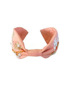 ที่คาดผมประดับดอกไม้และลูกปัด งานแฮนด์เมด คุณภาพส่งออก พรีเมียม ดีไซน์บูติก ฐานหุ้มผ้าเนื้อนุ่มแบบใหม่ รุ่น 2026 - Product Image 5