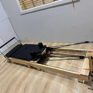 Máquina de Pilates Reformer Plegable Comercial de Alta Gama con Sistema de Resortes Ajustables de Grado Comercial y Alta Resistencia - Product Image 1