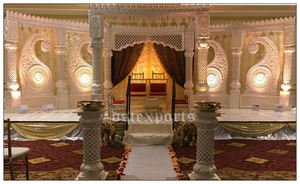 Impresionante matrimonio Golden Fiber Mandap Designer Golden Wedding Mandaps Fabricante Indian Wedding Mandap Set para la venta - Product Image 4
