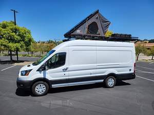 รถตู้ E-Transit 350 ปี 2022 ดัดแปลงเป็นรถบ้านพร้อมเต็นท์บนหลังคา - Product Image 2