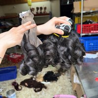 Vente en gros de paquets de cheveux bruts vietnamiens extensions de cheveux bouclés rebondissants avec fermeture produits pour cheveux bouclés lisses de qualité supérieure