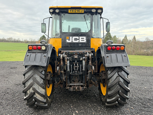 รถแทรกเตอร์การเกษตรประสิทธิภาพสูงรุ่นดั้งเดิม JCBB Fastrac 3230 Xtra Tier 4 - Product Image 6