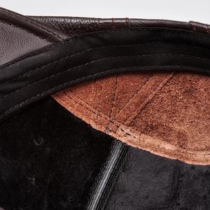 2024 TOP Winter Man Head Warm Darke Boinas Sombrero Hombre Cuero genuino 56-60 cm Puntadas ajustadas Gorras para hombre Gorro - Product Image 4