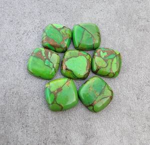 สินค้ามาใหม่10x10มม. สีเขียวทองแดงธรรมชาติสีเขียวขุ่นเบาะรูปทรง Briolette ปรับเทียบอัญมณีหลวมสำหรับการทำเครื่องประดับ - Product Image 2