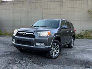 UsSED 2013 To-yo-ta 4_Run_ner Limited 4WD - Product Image 2