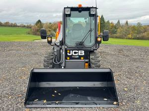 รถตักล้อยาง JCB 155 ได้รับการรับรองมาตรฐาน CE พร้อมเครื่องยนต์ Kohler และประสิทธิภาพการยกสูง สำหรับงานก่อสร้างและการใช้งานในฟาร์ม - Product Image 4