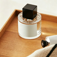 Vente en gros de parfum en spray unisexe minimaliste de luxe au musc frais