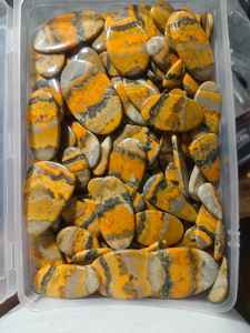 Cabujón de piedras preciosas sueltas de jaspe de abejorro de alta calidad, tamaño libre para joyería artesanal, piedra de cuarzo artesanal - Product Image 3