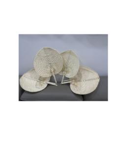 Abanico hecho a mano con material de bambú natural, abanico de hojas de plam en forma de corazón colorido de Vietnam - Product Image 6