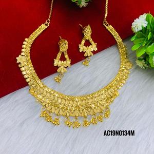 Collier plaqué or ensemble nouveau design ensemble court - Product Image 2