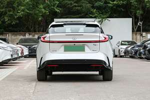 Usado para BZ5, Coupé SUV Eléctrico de Tamaño Mediano, Plataforma E-TNGA, Motor de 200kW (272HP), Autonomía CLTC de 550/630km, Batería Blade, Volante a la Izquierda - Product Image 4