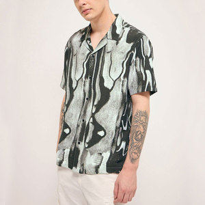 เสื้อเชิ้ตคิวบันคอลลาร์สไตล์สตรีทแวร์สำหรับผู้ชาย ดีไซน์ใหม่ รับทำโลโก้ตามสั่ง พร้อมบริการ OEM - Product Image 3