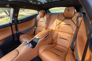 Meilleures ventes 2018 F E R R A R I GTC4LUSSO T 602-HP TWIN-TURBO V8 - Product Image 4