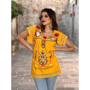 Tunique à manches courtes pour femmes, noire, à fleurs brodées, style ethnique bohème, chemisier décontracté, haut en coton d'été - Product Image 3