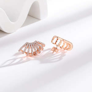 18K Gold <b>Cuff</b> <b>Earrings</b> Genuine Crystal Zinc Alloy Elegant <b>Cuff</b> Style - Product Image 6