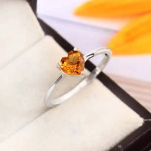 NOVAMART Fine 925 Silver Heart Shaped <b>Ring</b> <b>Citrine</b> Inlay Romantic One Size Free Yellow Gold Rhodium Plating Gift for Occasions W - Product Image 1