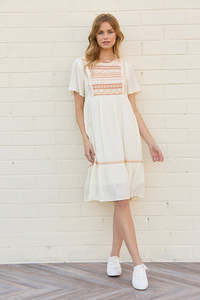 Femmes élégantes Y2K Mini robe mignonne printemps et automne tricot moulante avec nœud en dentelle et dos creux Sexy tenue décontractée pour dames - Product Image 2