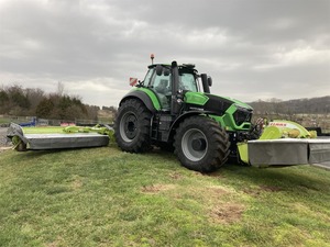 Tracteur récolteur de fourrage Deutz-Fahr AGROTRON 9340 TTV 2WD 2025 avec tête de récolte avant - Product Image 4
