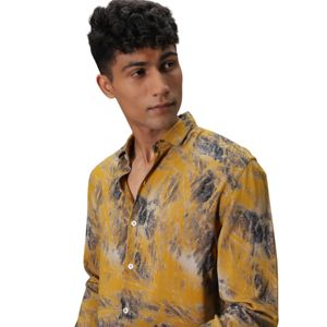 Camisa de plumas de coral verde azulado, tela de viscosa de manga completa ajustada, ligera, perfecta para salidas informales con estampados llamativos - Product Image 5