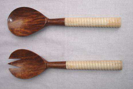 สีน้ำตาล