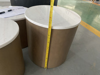 Ensemble de tables basses gigognes commerciales avec base cylindrique en forme de tambour, plateau en MDF, table d'appoint réglable, mobilier d'hôtel contemporain