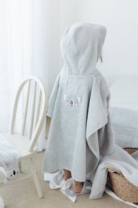 Serviette à motif d'étoiles blanches, poncho en coton doux et absorbant, serviette de bain à capuche pour enfants, poncho de bain pour enfant blanc - Product Image 3