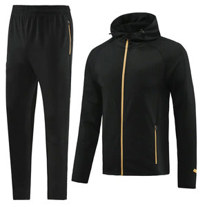 Survêtements de football de club d'équipe respirants à séchage rapide de haute qualité pour hommes survêtements personnalisés - Product Image 1