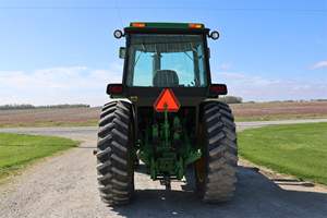 John Deeree 1983 Tracteur 4450 d'occasion à vendre - Product Image 5