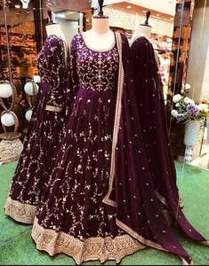 Readymade indien longue robe & Dupatta ensemble, georgette avec broderie travail pleine couture tenue de fête pour femmes et filles - Product Image 3