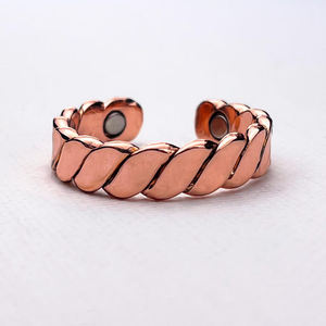 2023 septembre 3mm épais style tibétain gravé manchette bijoux magnétiques marteau Texture torsadé pur cuivre Bracelets - Product Image 6