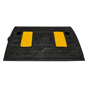แผ่นยางชะลอความเร็วแบบรีไซเคิล ขนาด 3.5 เมตร พร้อมฝาครอบ PVC และ 3 ช่อง - Product Image 5