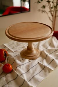 Soporte para Pasteles de Madera Natural con Acabado Liso, Ideal para Reposteros Caseros y Profesionales - Product Image 5