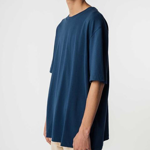 เสื้อยืดโอเวอร์ไซส์ผู้ชายคอกลมพิมพ์ลายกราฟิกขนาดใหญ่ - Product Image 2