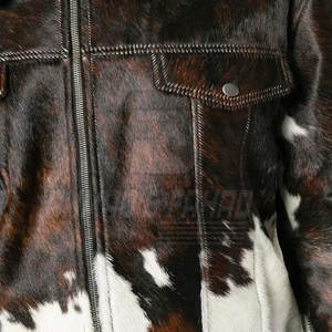 Chaqueta de Cuero Vacuno para Hombre con Logotipo Frontal, Forro Suave y Ecológico para Uso Diario y al Aire Libre en Invierno - Product Image 4