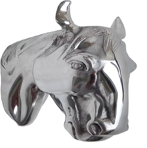 Cabeza de rinoceronte cromada detallada. Decoración de pared de safari audaz y reflectante. Disponible a precios de mayoreo. - Product Image 4