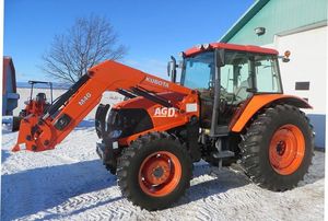 Encuentra el icono similar del tractor subcompacto Kubota BX23s con retroexcavadora. El mejor. - Product Image 3