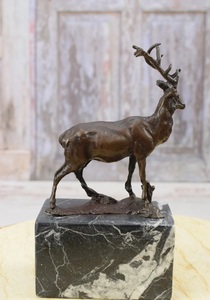 Escultura de Reno de bronce Casa de campo Estilo vintage Reno de Navidad con asta Escultura antigua Jardín Accesorios para exteriores - Product Image 5