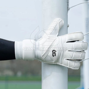 Gants de gardien de but de football en Latex professionnel de haute qualité pour hommes et femmes doigts de protection respirants pour le sport - Product Image 5