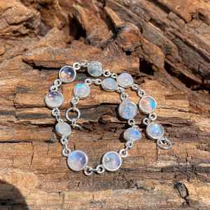 Bracelet en pierre de lune arc-en-ciel en argent sterling 925, pierre de naissance de juin, fait main, bijou unique et tendance, cadeau pour femmes et hommes - Product Image 5