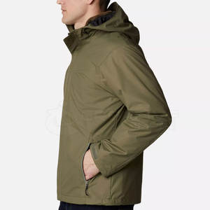 Chaquetas de Lluvia Personalizadas con Logotipo para Hombre, Ligeras, Transpirables, Impermeables, Resistentes al Viento, de Poliéster/Nailon de Alta Calidad, con Capucha y Cuello Delgado - Product Image 3