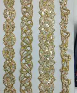 Rubans brodés à la main sur mesure et lacets dans divers modèles pour robes de mariée haut de gamme et pour la revente. - Product Image 4