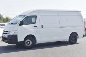 Fourgonnette utilitaire d'occasion Hi Cargo Van H200 2.7 MT 151 ch essence manuelle Euro IV Dark AWD intérieur cuir conduite à gauche - Product Image 4