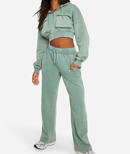 Vente en gros de sweat à capuche zippé délavé à l'acide hip hop personnalisé et de pantalons de survêtement baggy ensemble de course pour femmes avec poches cargo - Product Image 3