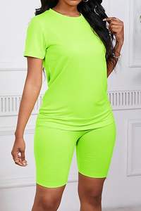 ショーツセット女性用2ピーススポーツセット半袖トップスパンツ女性用通気性バイカーショーツランニングヨガセット - Product Image 2