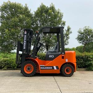 New Forklift with Strong Chassis and <b>Powerful</b> Lifting Arms 2 Ton Capacity for Heavy Material Transport - Product Image 6